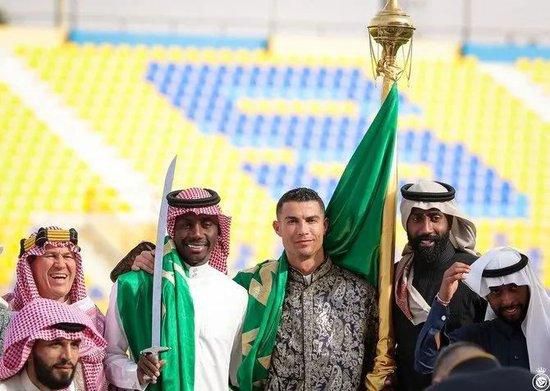 巨胸喷奶水视频www视频网站一