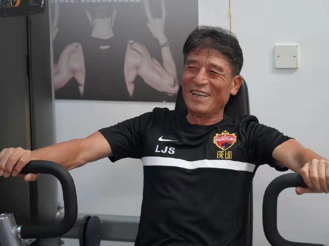 黑人又大又粗