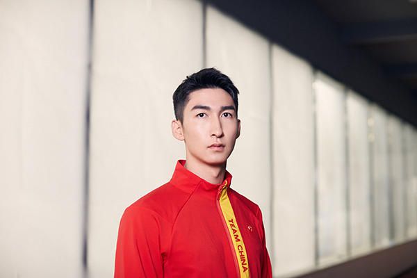 午夜精品视频在线看