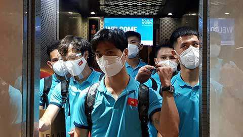 一仆二主48集电视连续剧爱奇艺